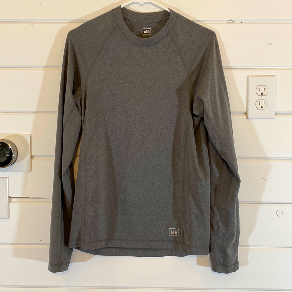 REI Performance Grey Long Sleeve Shirt Small